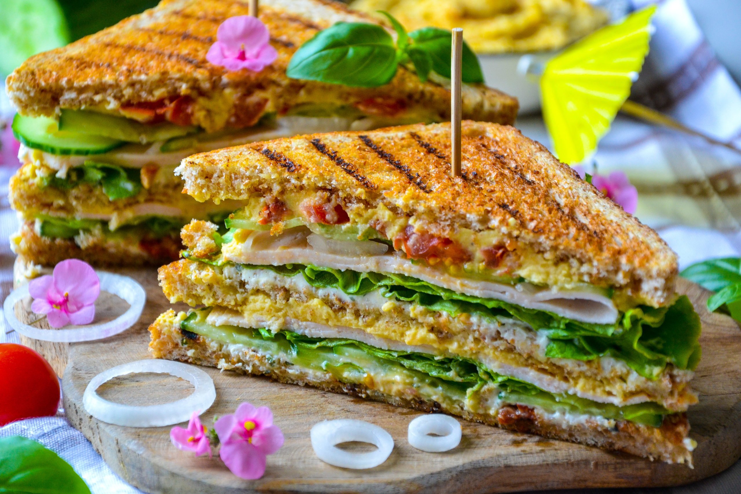 Special: SIMONE'S SUPER SANDWICH